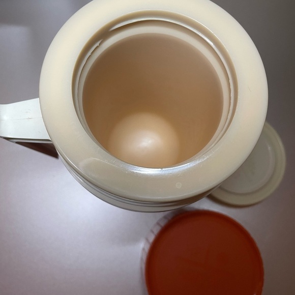 Vintage orange Thermos Pint Size 1970-80 - Picture 4 of 4